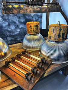 Rost- und Industrialdeko-Lampe 3